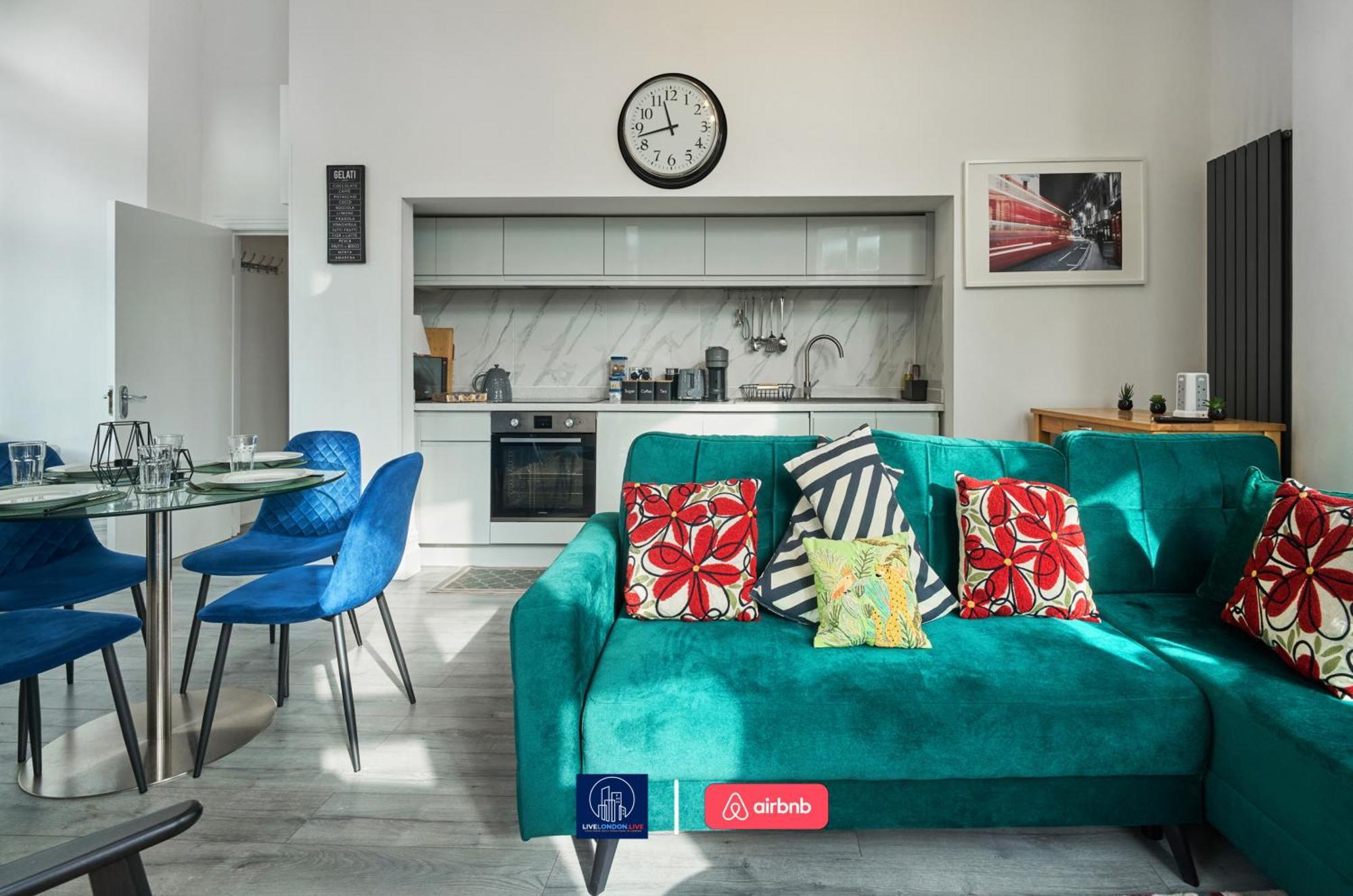 Last-Minute Specials L Sleeps Up To 4 Guests L One-Bedroom Apartment With King Bed And High Ceilings Near Camden By Live London Short Lets & Serviced Accommodation Екстер'єр фото
