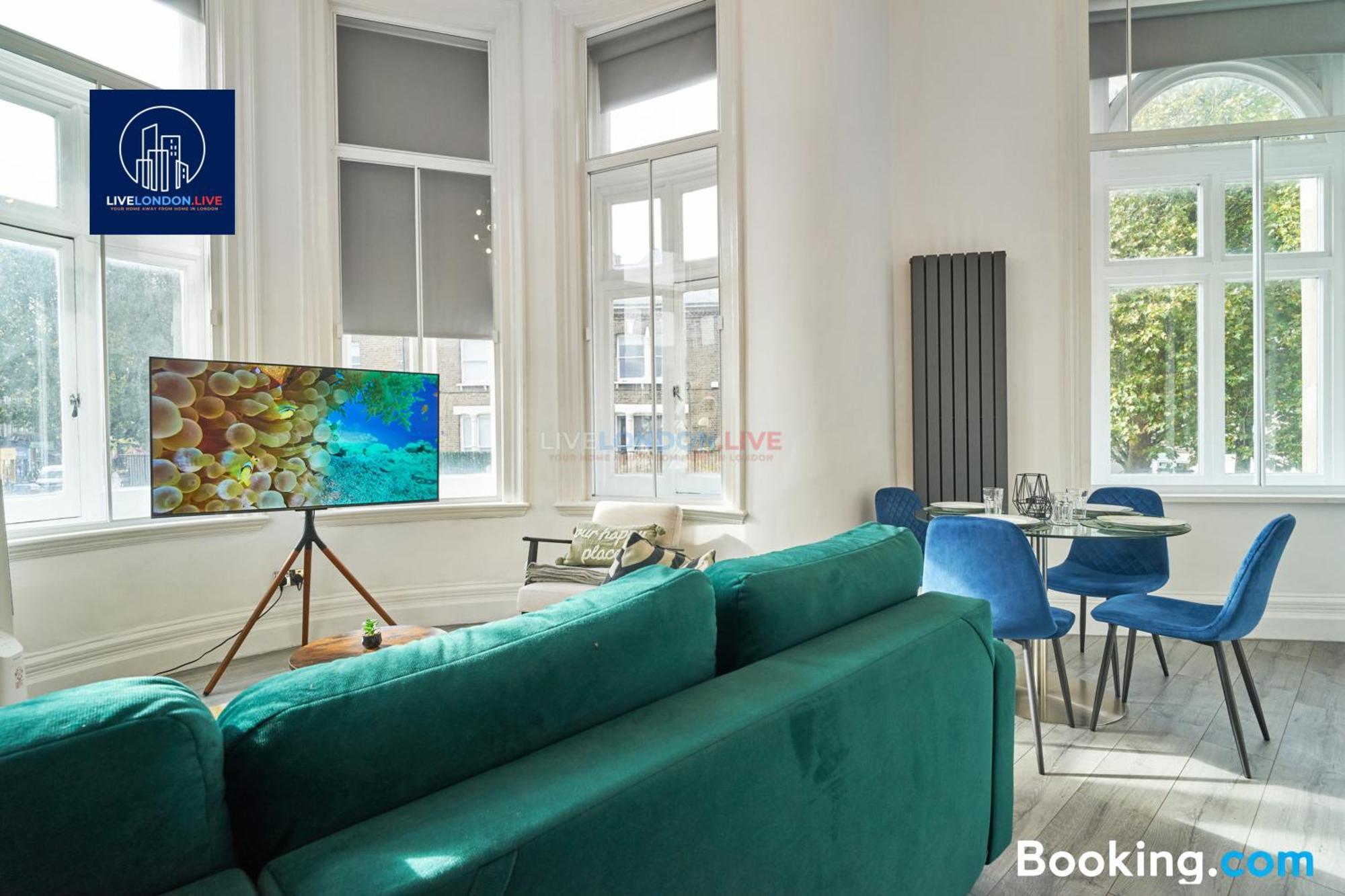 Last-Minute Specials L Sleeps Up To 4 Guests L One-Bedroom Apartment With King Bed And High Ceilings Near Camden By Live London Short Lets & Serviced Accommodation Екстер'єр фото